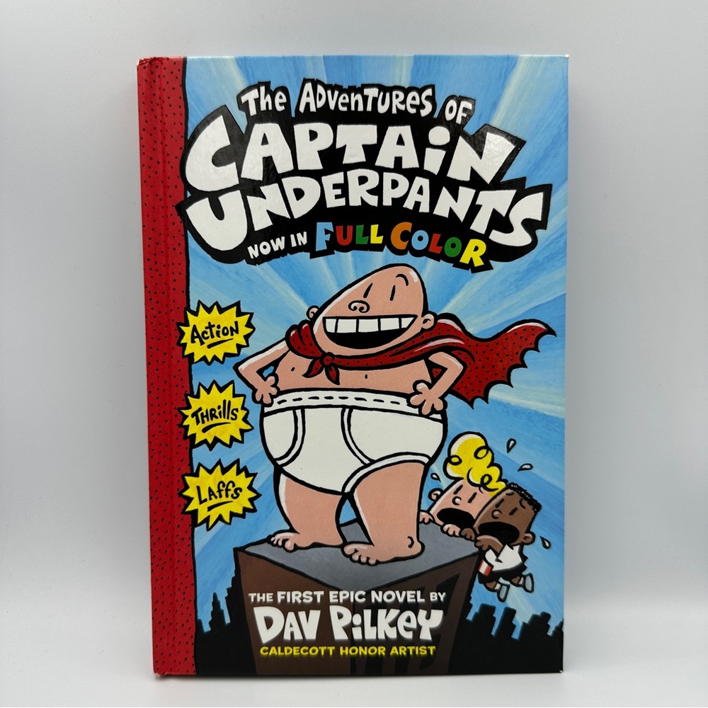 Book: Hardcover 1997 The Adventures of Captain Underpants - Scholastic